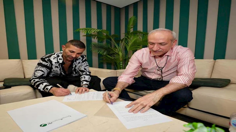 أحمد سعد يتعاقد مع روتانا.. ويوجه رسالة خاصة للجمهور (صور)