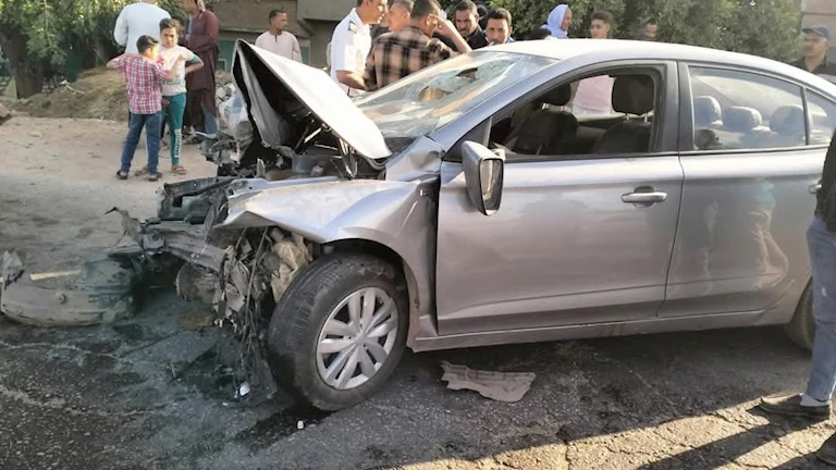 3 جثث ومصابين اثنين في حادث تصادم على طريق أسيوط الزراعي -صور