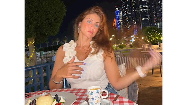 أحدث جلسة تصوير لـ هيدي كرم في دبي.. والجمهور يعلق