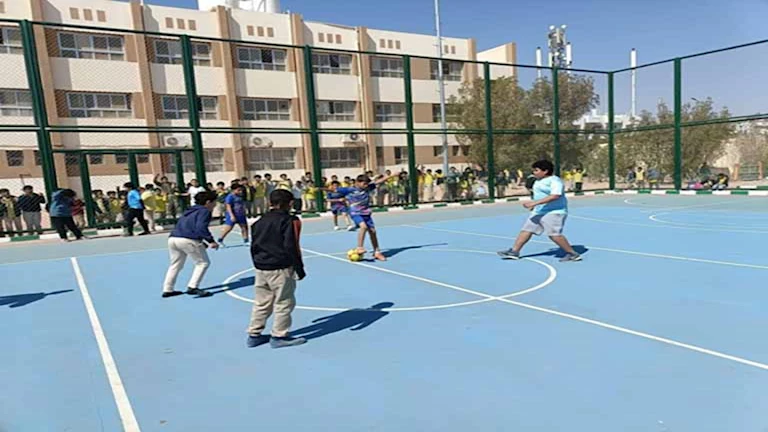 ألعاب جماعية ومسابقات رياضية.. انطلاق فعاليات مشروع “أندية النشء” بجنوب سيناء