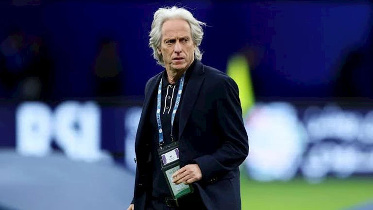 “أسطورة ريال مدريد”.. مفاجأة في بديل جيسوس مع الهلال السعودي