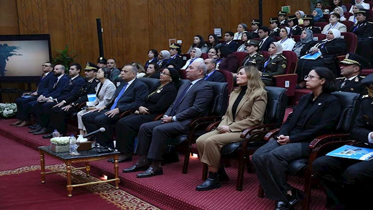 رئيسة القومي للمرأة تشهد فعاليات ندوة بعنوان “دور المرأة في حفظ السلام”