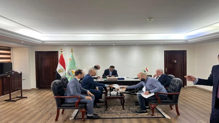 وزير الزراعة يعقد اللقاء الأسبوعى مع أعضاء مجلسى النواب والشيوخ