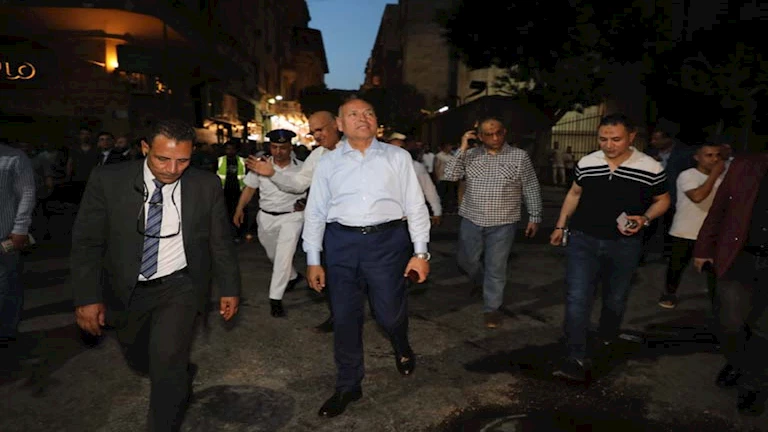 محافظ القاهرة: السيطرة على حريق الأزبكية دون وفيات أو إصابات