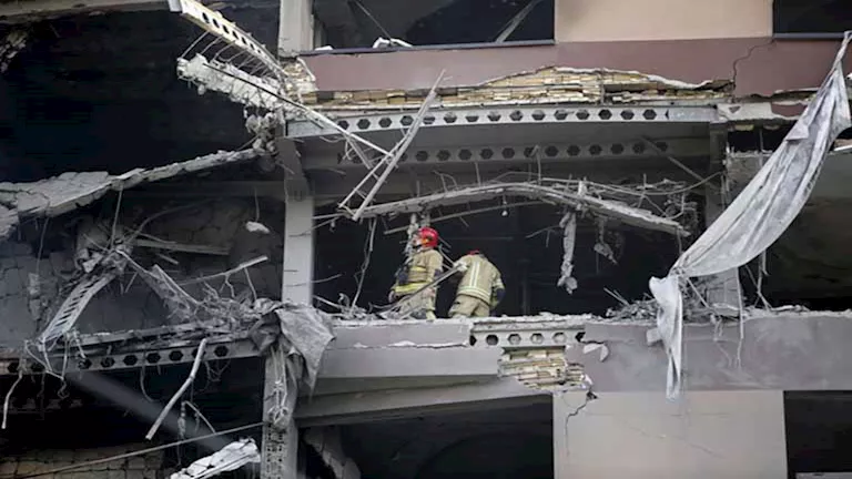 إيران : مقتل 78 شخصًا وإصابة 320 آخرين في الضربات الإسرائيلية