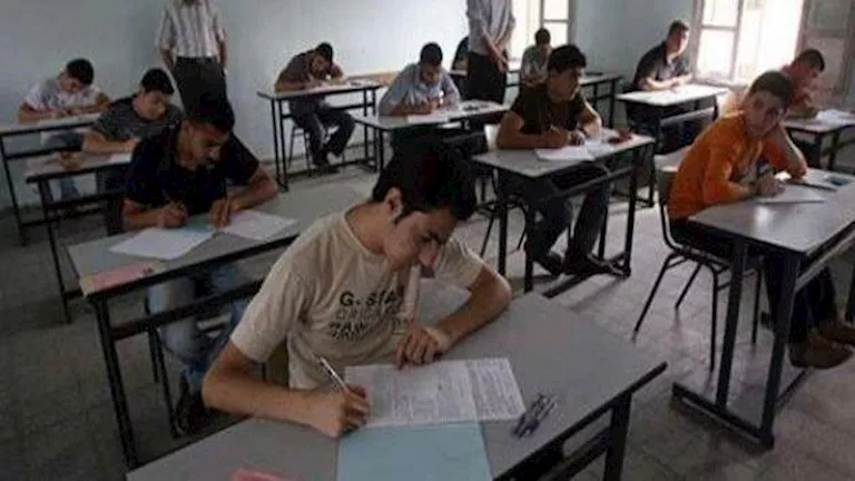 تباين آراء أولياء الأمور بشأن صعوبة امتحان الإنجليزي للثانوية العامة