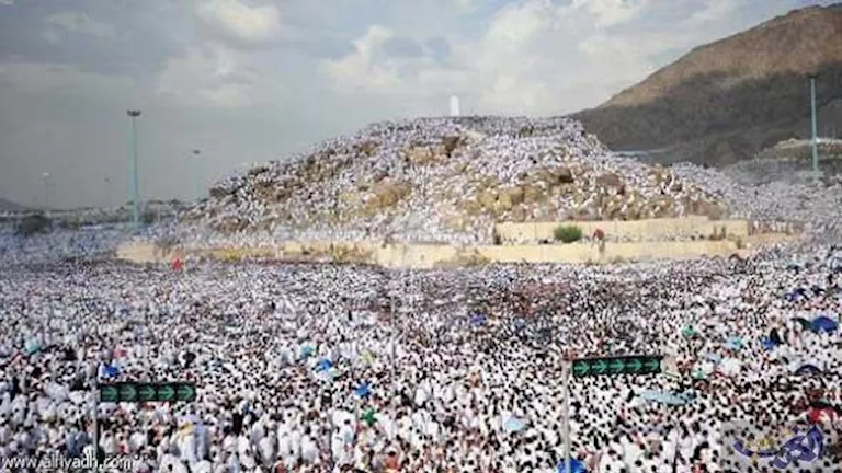 أكثر من مليون ونصف حاج.. بدء تصعيد الحجاج إلى مشعر عرفات