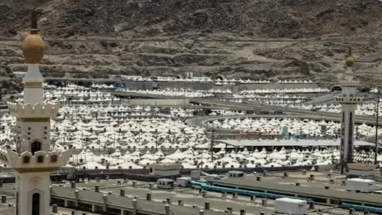 ليلة وقفة عرفات.. ضبط عشرات الحجاج المخالفين في مكة المكرمة