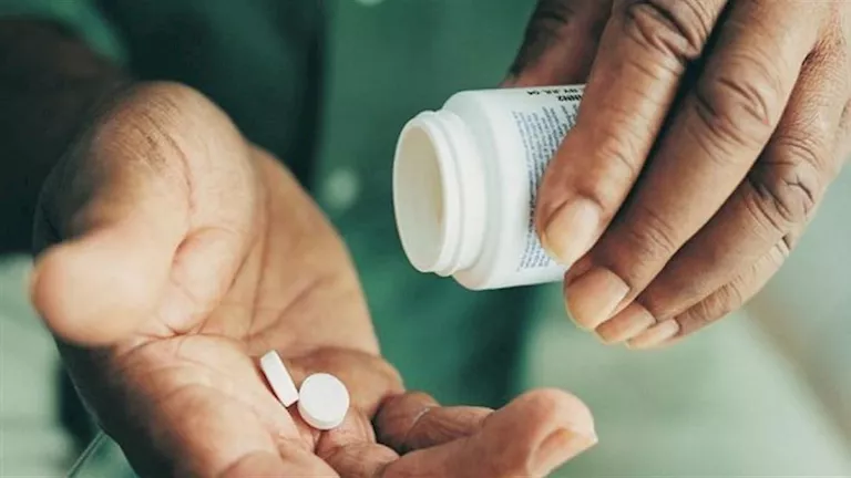 عامل دليفري ينهي حياته بحبة الغلة في الوادي الجديد