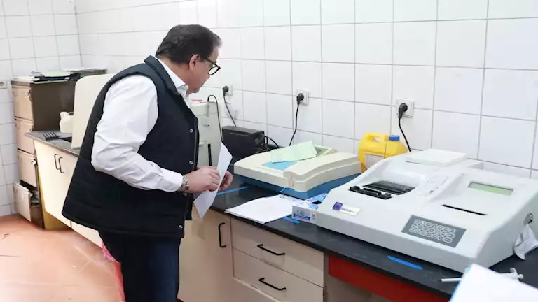 وزير الصحة يتفقد مستشفى مدينة نصر للتأمين الصحي.. ويوجه بإنهاء التطوير