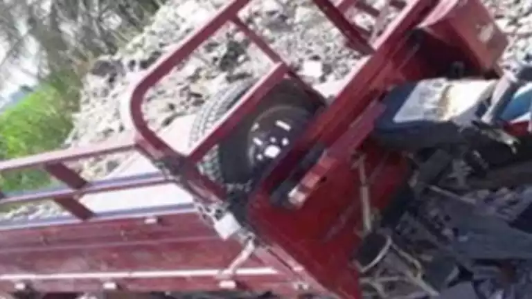 إصابة 5 أشقاء بانقلاب تروسيكل في الوادي الجديد