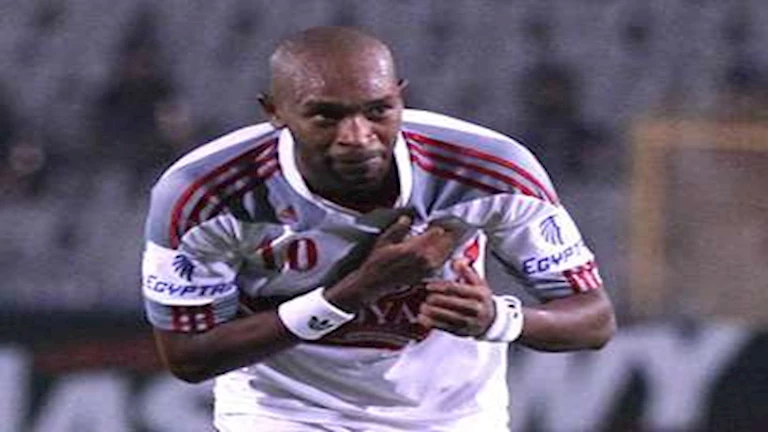 في حضور القائد شيكابالا.. تفاصيل تقديم الزمالك التيشرت الجديدة