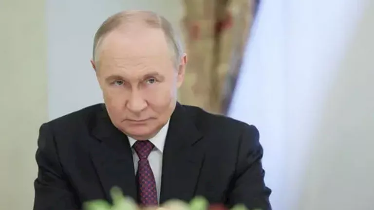 بوتين يقترح عقد اللقاء القادم مع ترامب في موسكو