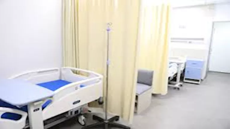 أمين “المستشفيات الجامعية”: 81 ألف استشارة طبية و535 قافلة خلال عام