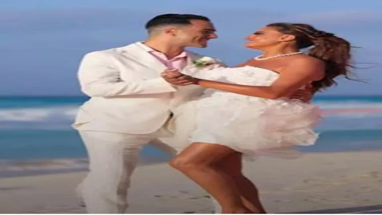 بعد انفصالهما.. لحظات سعيدة جمعت بشرى وطليقها خالد حميدة