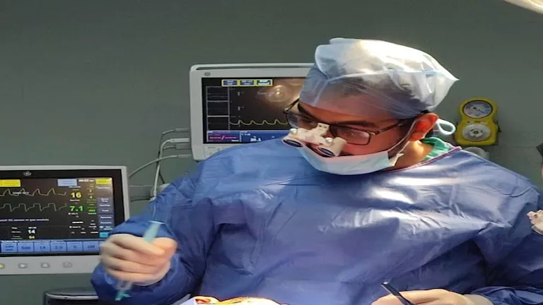 إنجاز طبي.. إنقاذ قدم طفل بزراعة شريحة جلدية حرة لأول مرة في الأقصر