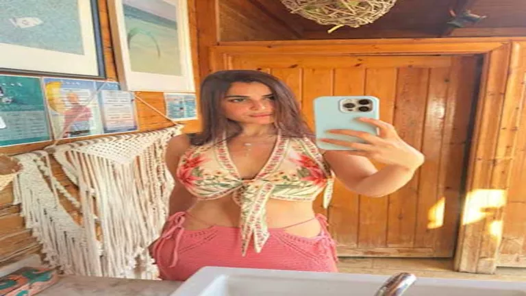 رانيا منصور تنشر صورا جريئة من المصيف..والجمهور يعلق (صور)