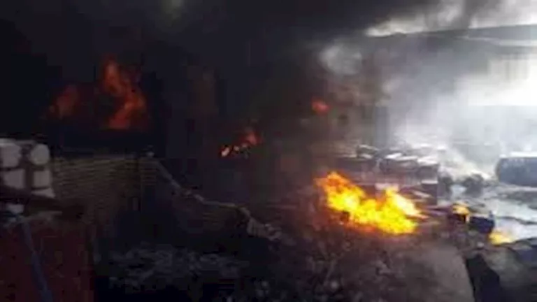 حريق هائل يلتهم مزرعة دواجن بمنيا القمح في الشرقية