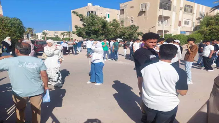 سيارة إسعاف أمام كل لجنة.. انطلاق امتحانات الثانوية العامة بجنوب سيناء