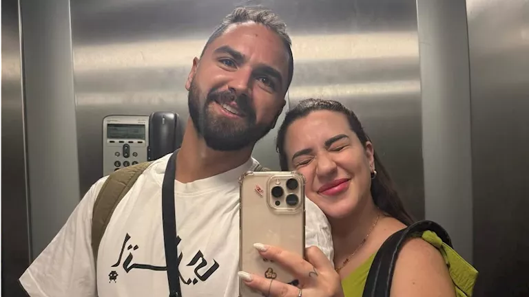 أحدث ظهور لـ أسما شريف منير وزوجها والجمهور يعلق (صورة)