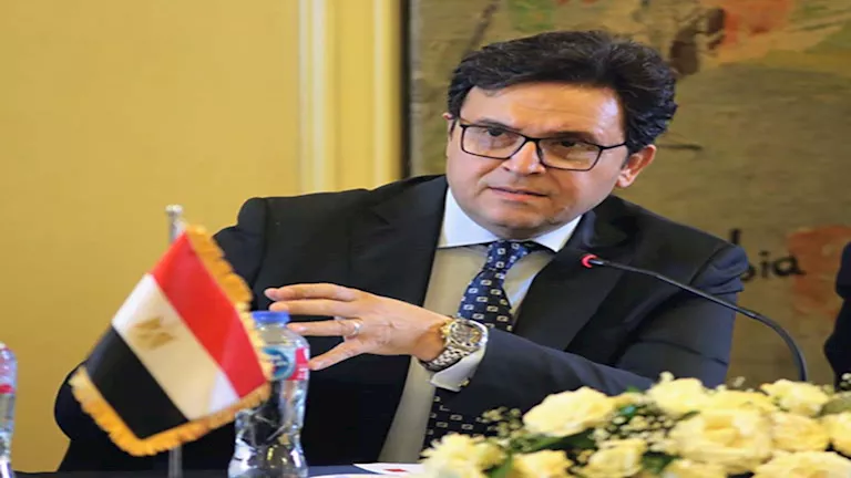 وزير الثقافة أحمد فؤاد هنو ينعى المخرج سامح عبدالعزيز