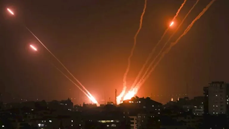 إيران: أبلغنا واشنطن أننا سنرد بحزم إذا شاركت في الهجوم الإسرائيلي