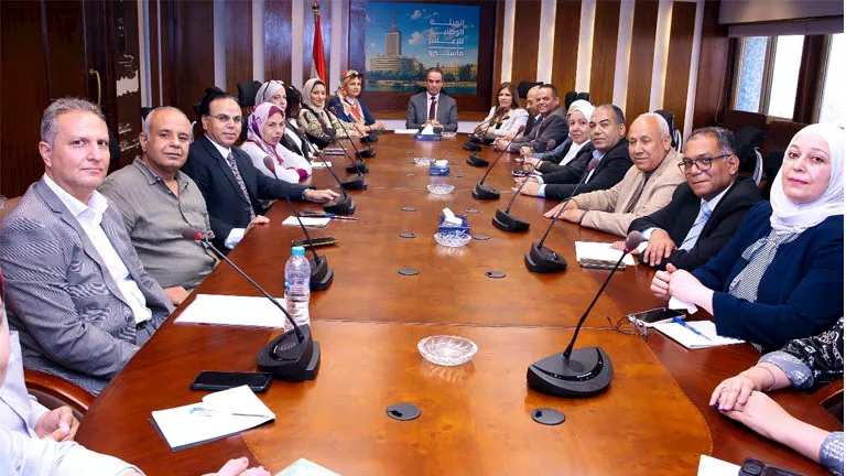 المسلماني يلتقي المجموعة الأولي من حملة الدكتوراه بماسبيرو