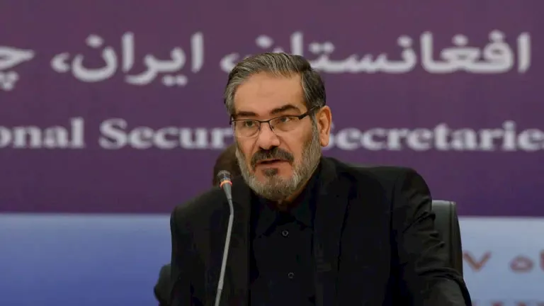 من هو مستشار خامنئي الذي أُعلِن مقتله ثم أرسل للمرشد الإيراني “أنا على