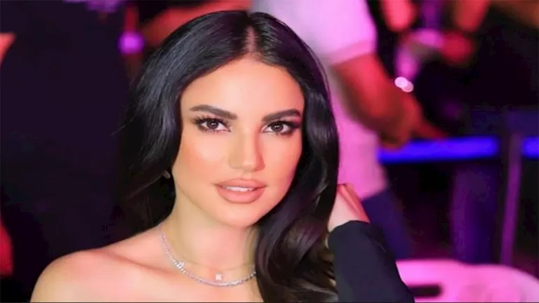 بـ”الحجاب”.. درة تخطف الأنظار بإطلالتها في أحدث ظهور