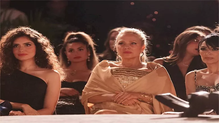 شيرين رضا بإطلالة ذهبية في أحدث ظهور.. والجمهور: أيقونة الجمال