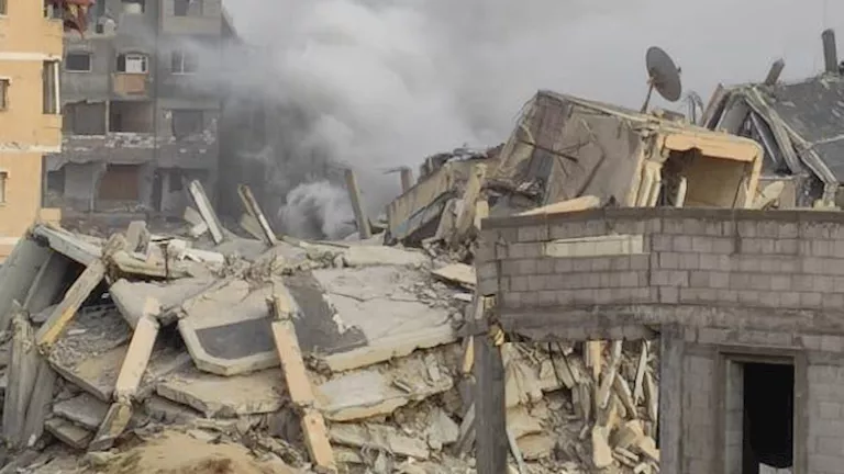 معاريف: حماس تتعامل بجدية مع التهديد باحتلال غزة وتستعد لمواجهة مفتوحة