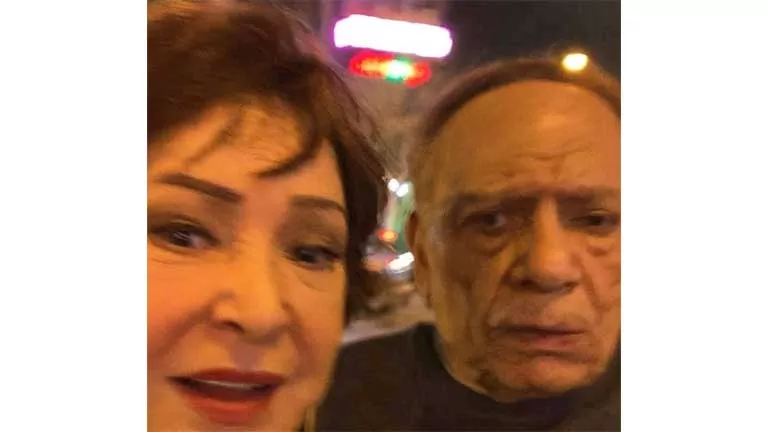 بسبب صورة مفبركة مع عادل إمام.. لبلبة تتصدر تريند “جوجل”