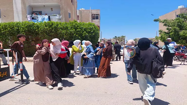 صراخ وبكاء بسبب صعوبة الفيزياء في جنوب سيناء