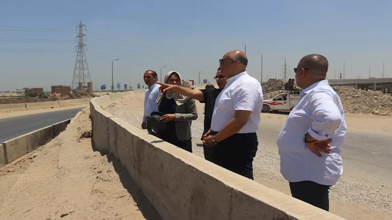 محافظ القليوبية يتفقد منطقة كباري العصار – صور