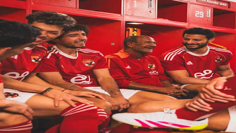 رسميا.. الأهلي يعلن عن الطاقم الأساسي لموسم 2025/26 (صور)