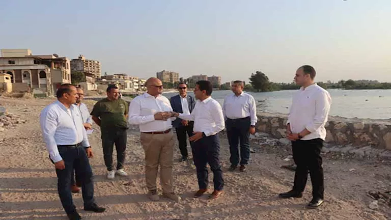 إنشاء جدارية لتاريخ وأعلام القليوبية بممشى أهل مصر فى بنها