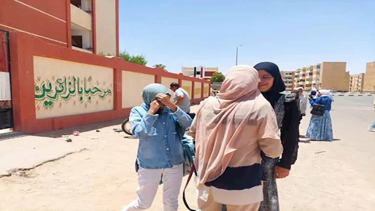 تباين آراء طلاب الشهادة الإعدادية بجنوب سيناء حول امتحان مادة الهندسة