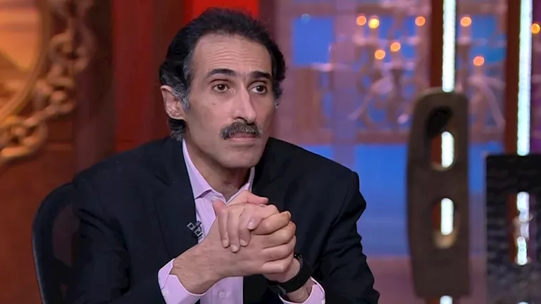 مجدي الجلاد: أداء الحكومة بعد حادث المنوفية يعكس غياب الوعي السياسي
