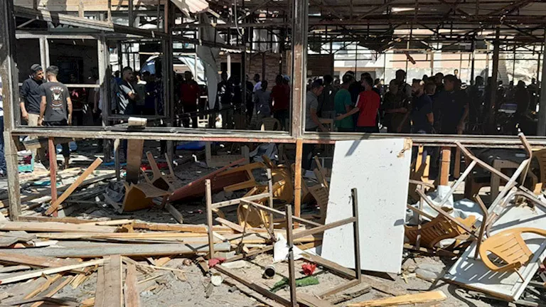 ارتفاع حصيلة شهداء القصف الإسرائيلي قرب مركز لتوزيع المساعدات بغزة