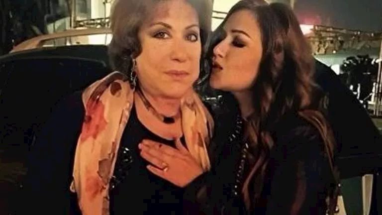 ليلى علوي تنعى الفنانة سميحة أيوب: “كانت الأم المشجعة دايمًا”