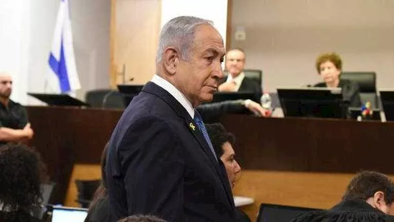 محاكمة نتنياهو.. نحو 1800 “لا أتذكر” على أسئلة الادّعاء