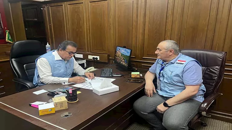 وزير الصحة يعقد اجتماعا مع رئيس بعثة الحج الطبية في الأراضي المقدسة