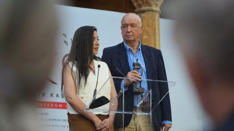 عن وصم “نساء سوريات”.. مارينا ميلاد تحصد جائزة سمير قصير بعد منافسة 15