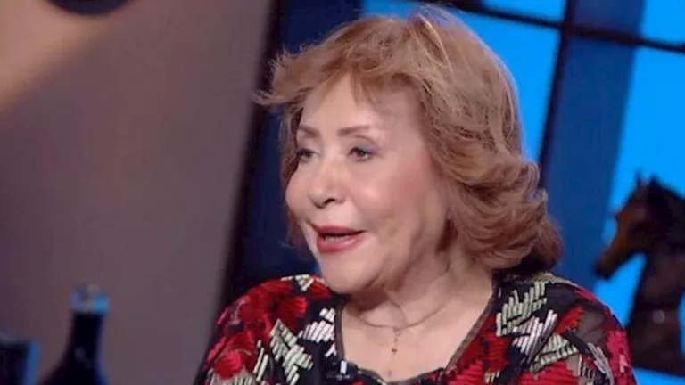 آمال رمزي: “معاش الفنان 600 جنيه وأتمنى تكريم حقيقي”