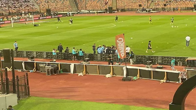 لاعبو الزمالك وبيراميدز يتناولون الإفطار قبل انطلاق مباراة نهائي الكأس