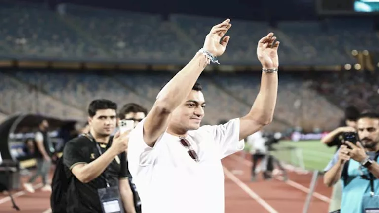 “في نهائي الكأس”.. تحية خاصة من جماهير الزمالك إلى مصطفى محمد (فيديو)