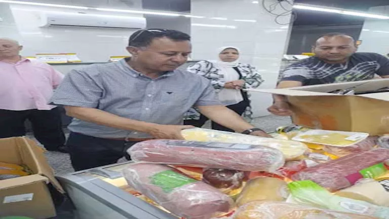ضبط 100 كيلو مصنعات لحوم فاسدة في حملات تموينية بالإسماعيلية