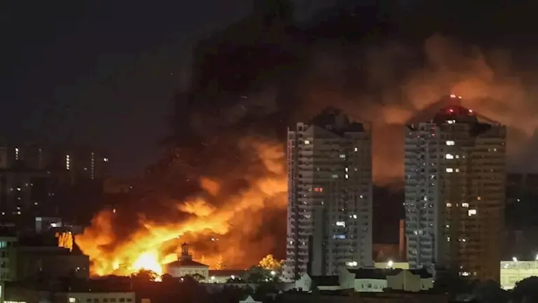 روسيا تشنّ أضخم هجوم مسيّر على خاركيف