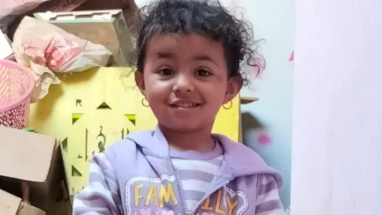 الترعة انشقت وبلعتها.. والد طفلة المنيا يروى تفاصيل لحظاتها الأخيرة