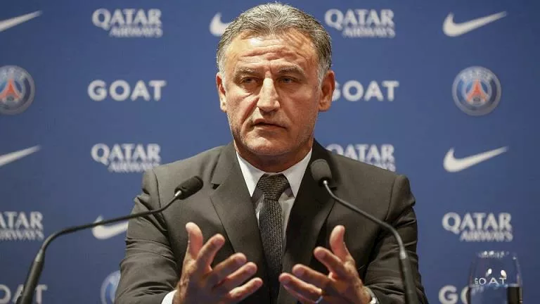 نيوم السعودي يتعاقد مع مدرب باريس سان جيرمان السابق